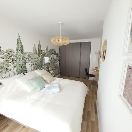 Sunny And Calm 2 Bed Apartment Place Du Pin Nisa Exterior foto